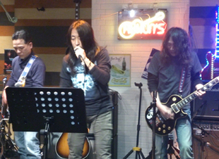 130224Akuns.jpg